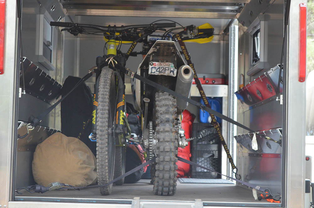 Bicycle and dirtbike hauler