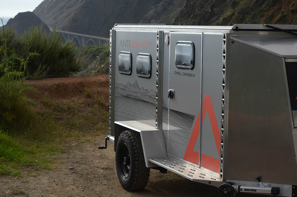 Teardrop travel trailer with pop up roof