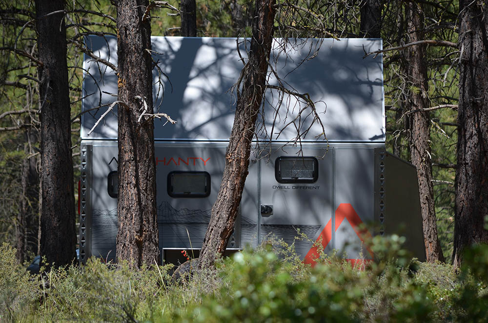 Towable cabin with sleeping for 4